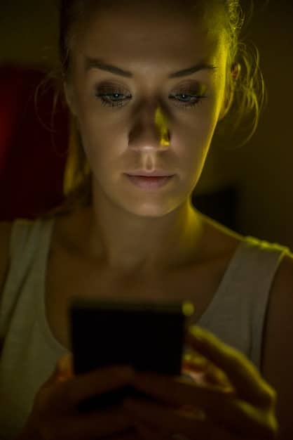 Social Media’s Impact on Mental Health: Psychological Effects of Constant Connectivity